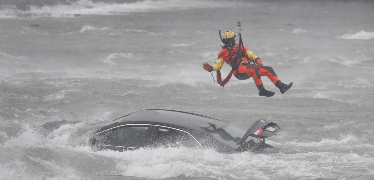 'This isn't something that we train for every day': Coast Guard swimmer describes tense falls rescue attempt
