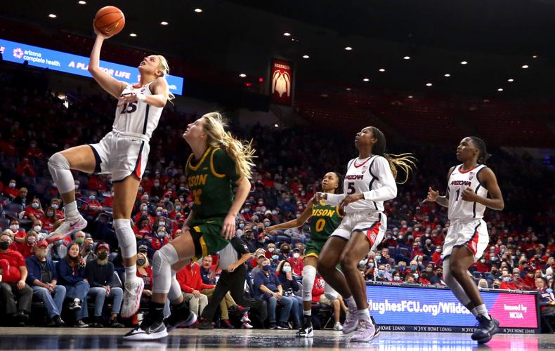 121221-tuc-spt-uawomenshoops-p2