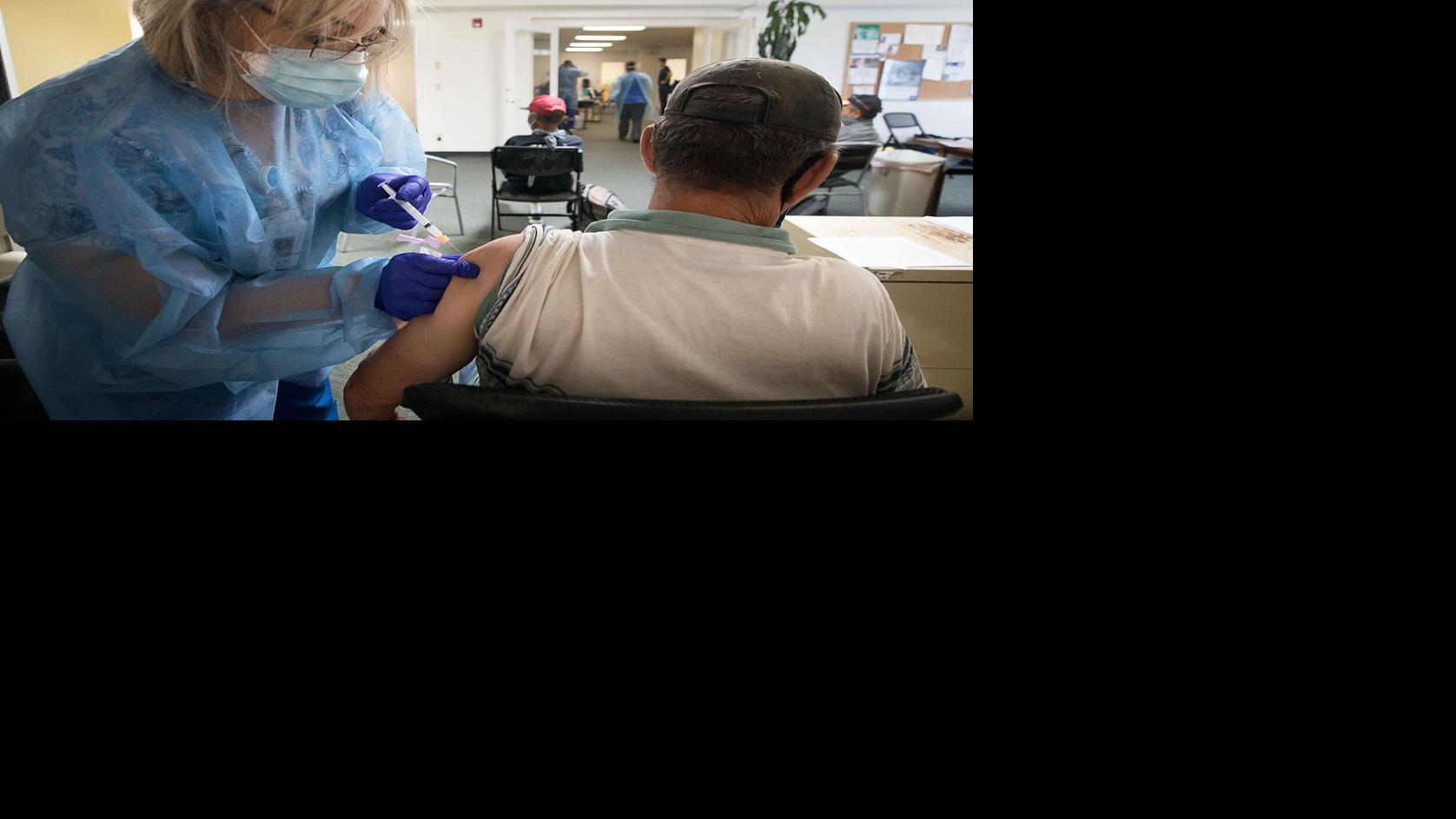 Nearly 100% of Tucson employees comply with city vaccine mandate | Local news