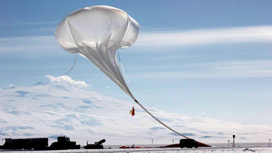 High-altitude balloon