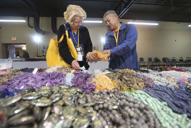 2014 Tucson Gem, Mineral and Fossil Showcase