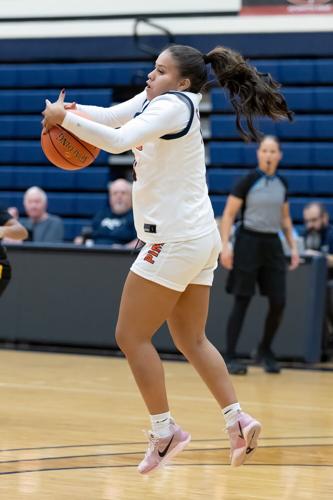 Pima College women's basketball player Ahdiayh Chee