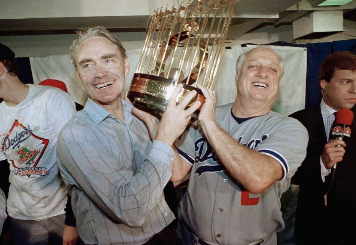 Los Angeles Dodgers manager Tommy Lasorda circa 1970s Stock Photo - Alamy