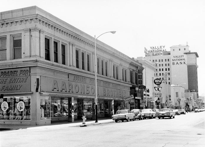 Chicago Music Store building, 1965