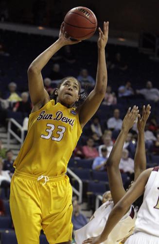 Sybil Dosty, Alysha Harvin