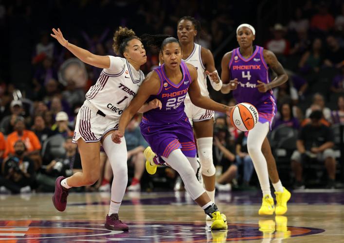 Toronto Tempo guard Kiki Rice (1) defends against Phoenix Mercury forward Alyssa Thomas (25) in the first half at Mortgage Matchup Center in Phoenix, on Aug. 29, 2026.