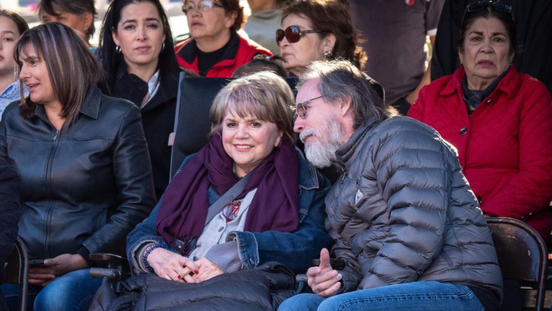 Linda Ronstadt returns to homeland, rekindling love affair with Mexican music, culture