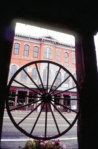 Color in Colorado now  