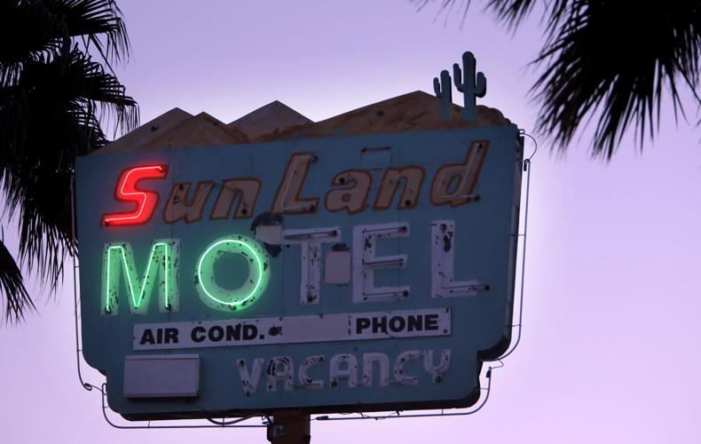 Sun Land Motel