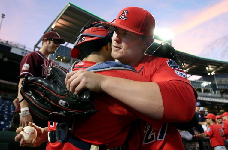 Arizona vs Costal Carolina at the College World Series