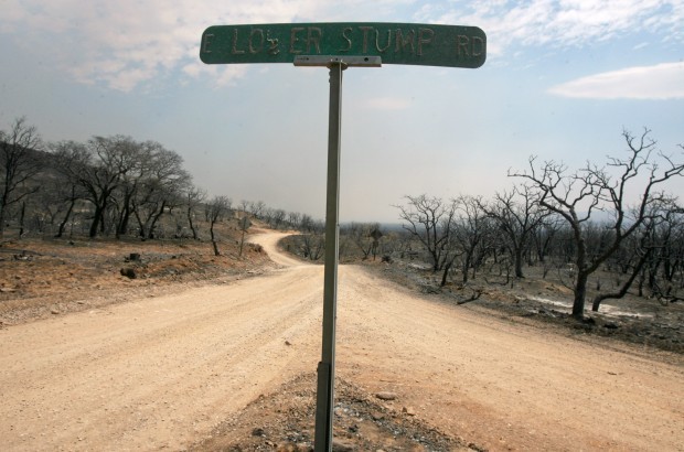 Monument Fire nears Sierra Vista
