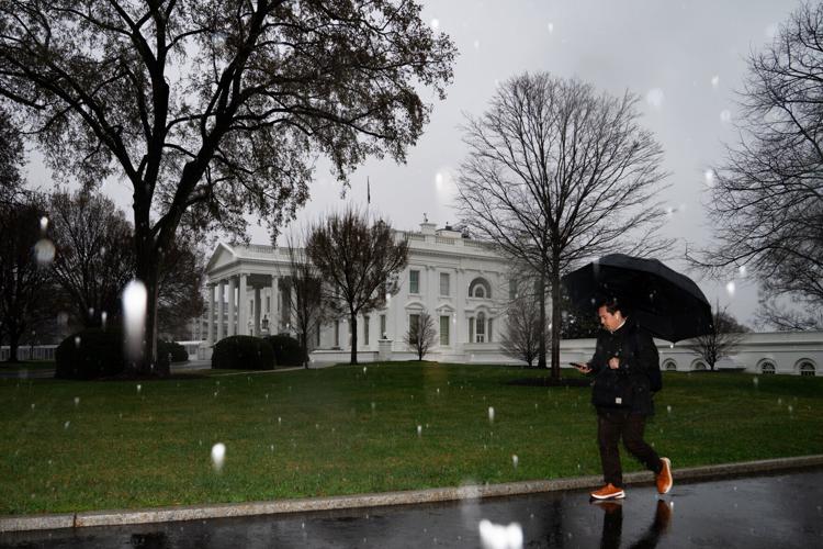 Arizona lawmakers plan White House road trip as budget deadline looms