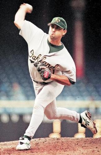 Inspira Gil Heredia a jóvenes