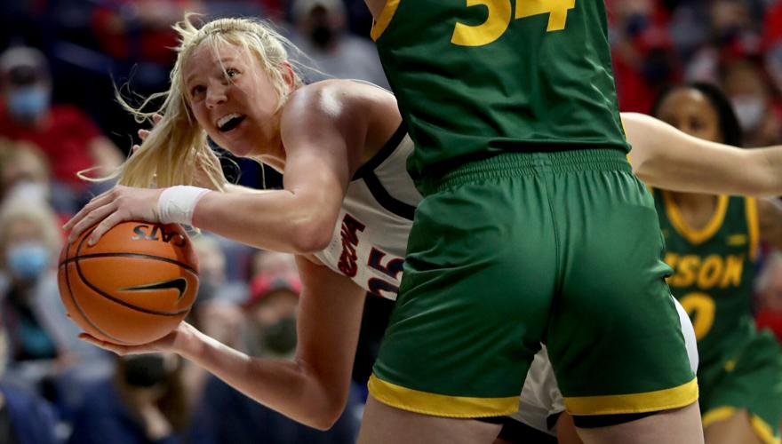 121221-tuc-spt-uawomenshoops-p1