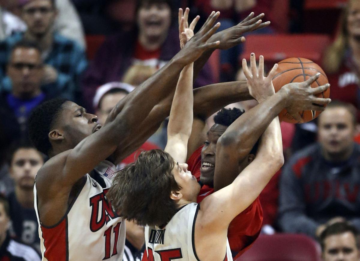 Unlv Upsets Arizona 71 67 Arizona Wildcats Basketball Tucson Com