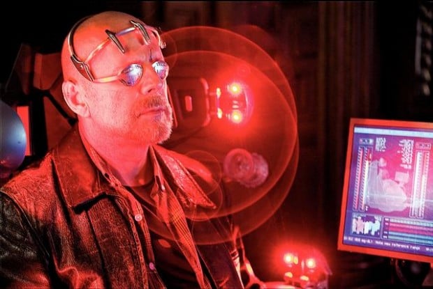 Palomeando : 'Bruce Willis y los Robots Sustitutos' (Surrogates)  