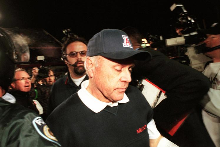 Arizona Wildcats football coach Dick Tomey