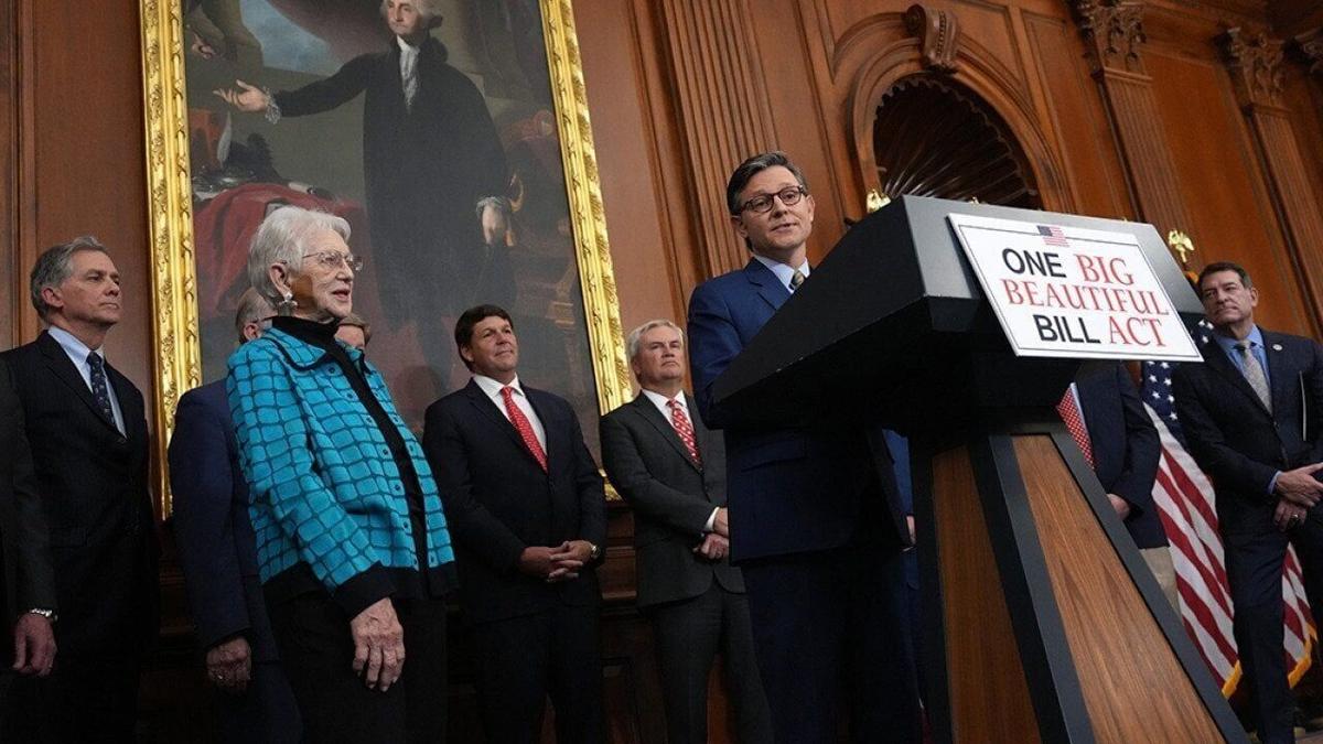 Will federal tax-credit scholarships help public school students?