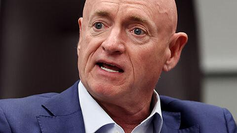 Pentagon: Sen. Kelly meant opposite of his words in video