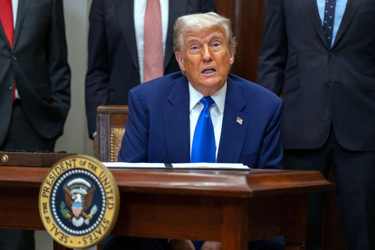 Trump defends Qatari's free luxury jet offer as ethical, security concerns swirl