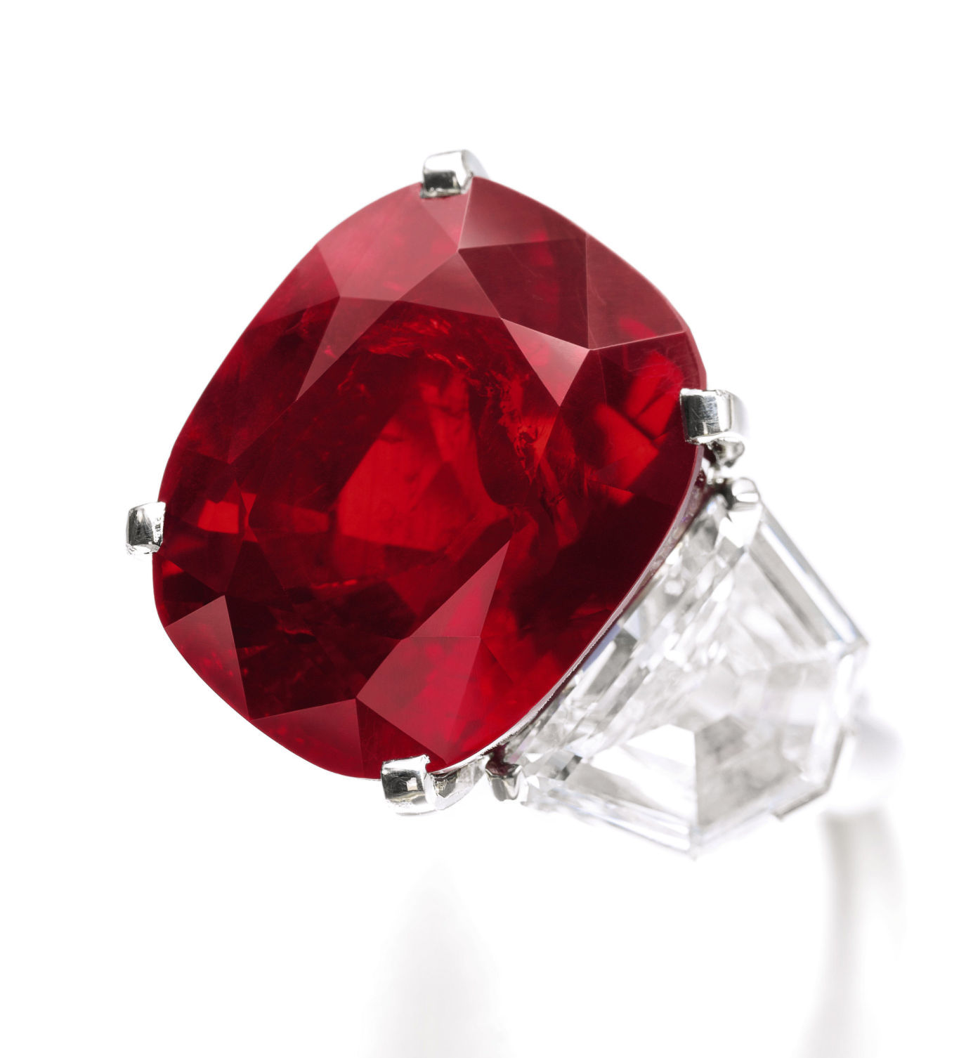 The Sunrise Ruby' sale breaks world auction record