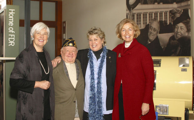 Mickey Rooney at March of Dimes tribute