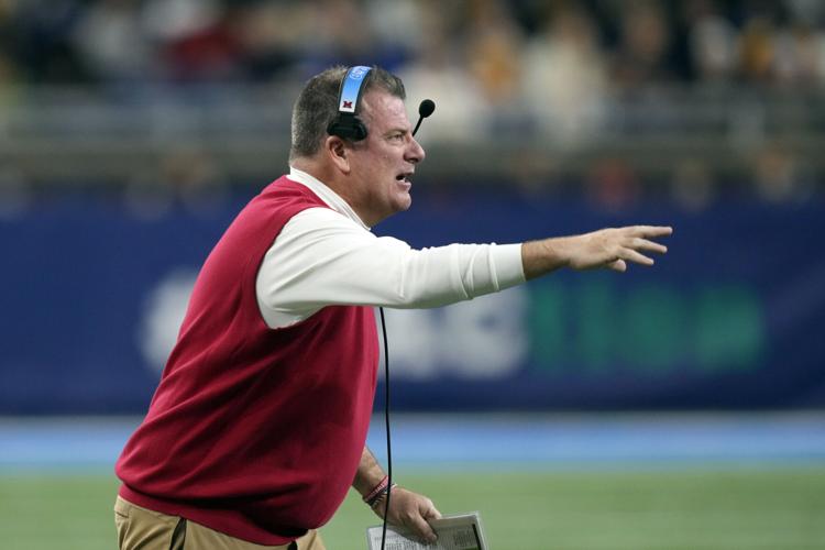 MAC Preview Football