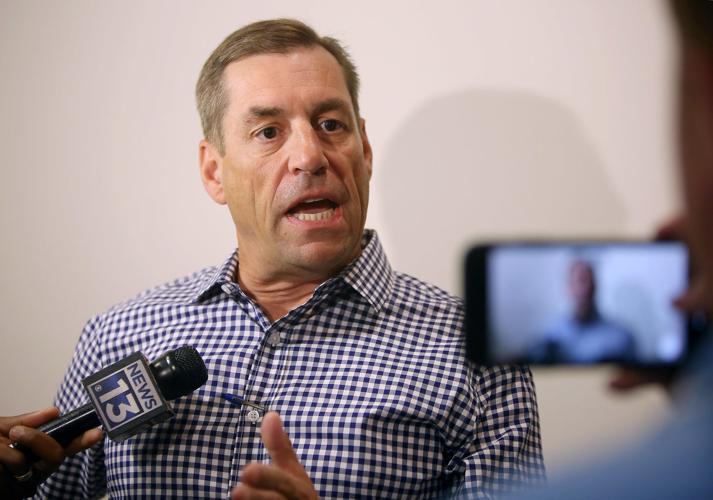 060118-spt-uabk presser-p4.jpg (copy)