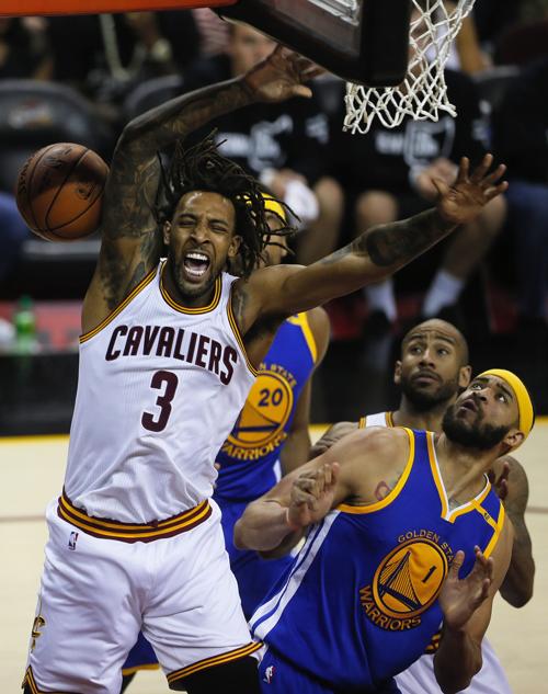 SPORTS BKN-WARRIORS-CAVS 40 AK