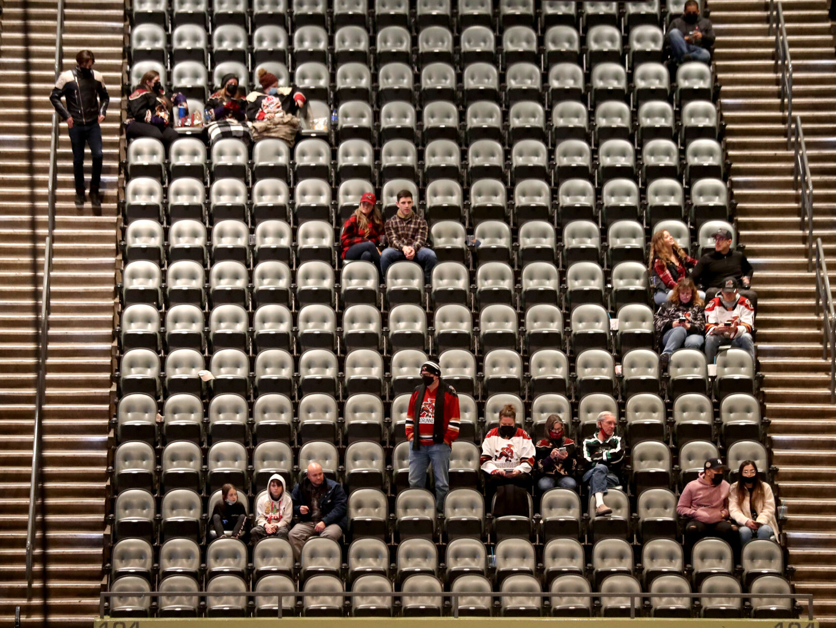 010822-tuc-spt-roadrunners-p2