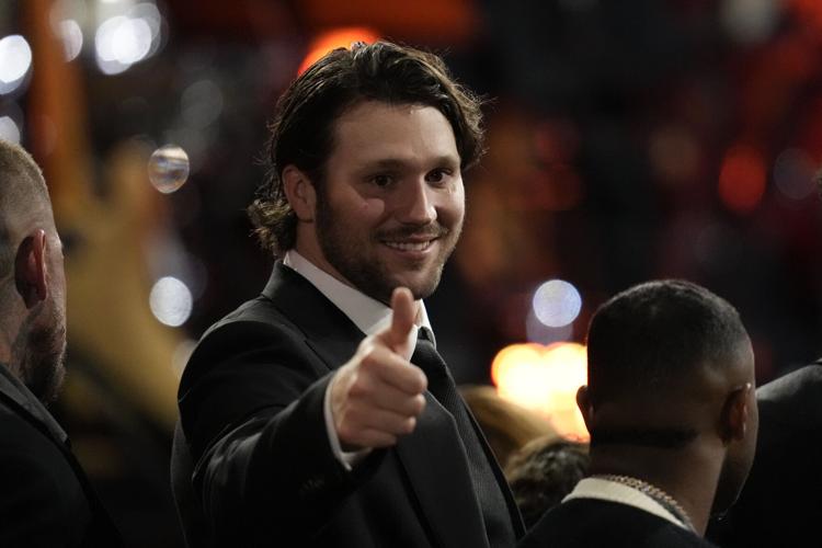 Super Bowl Honors Football