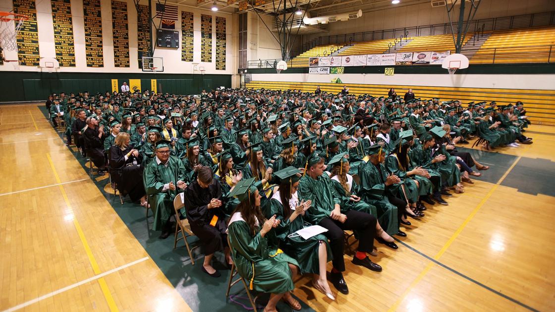 News 4 Tucson >> 2017 Canyon del Oro High School graduation | | tucson.com News 4 Tucson >> 2017 Canyon del Oro High School graduation | | tucson.com
