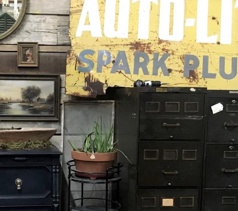New When Where Co Vintage Market On Speedway Is All About Home Decor Tucson Life Com - Home Decor Tucson
