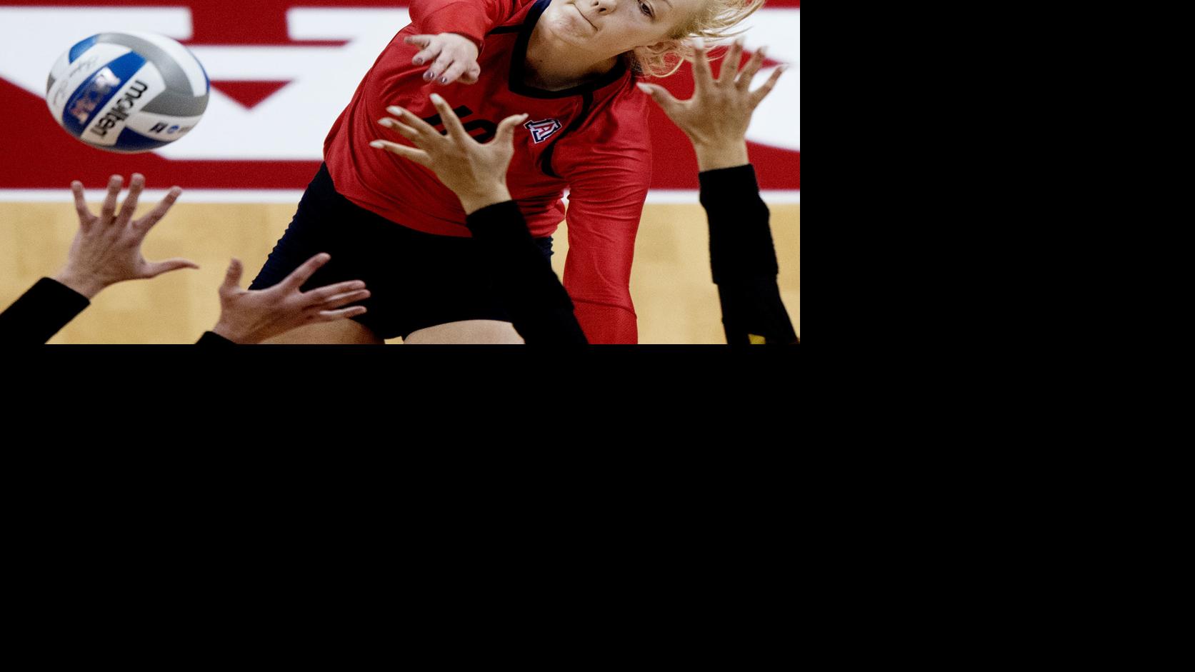 Arizona Wildcats volleyball team embraces 'opportunities to grow' on