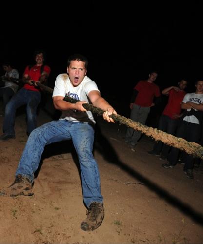 Airmen in your community: D-M rescue squad mentors U of A rugby team