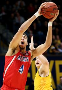 'Resilient' Arizona Wildcats stay perfect in Pac-12 with blowout of host Cal