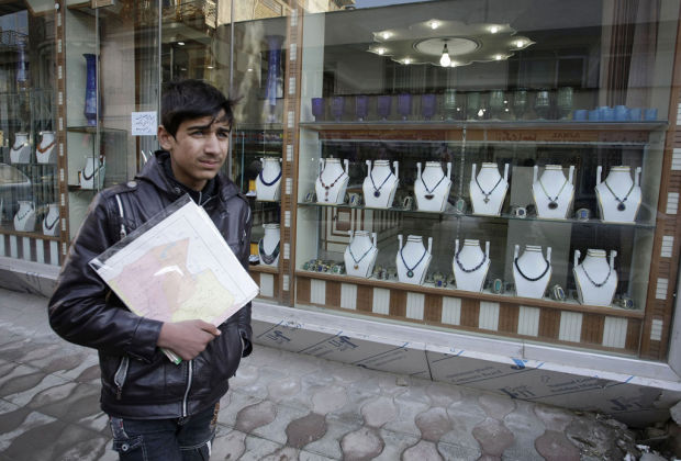 Young Afghan actors to walk red carpet at Oscars    