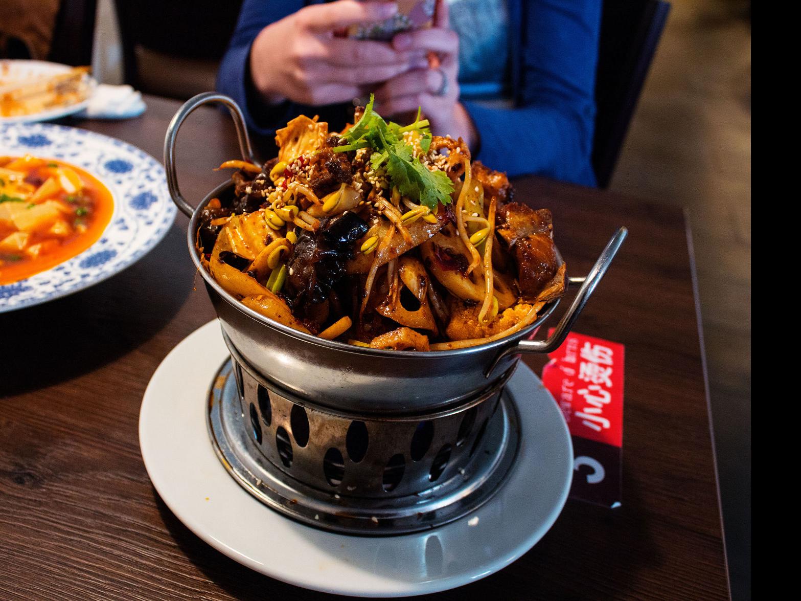 Tucson S Newest Chinese Restaurant Is All About Chongqing Hot Pot