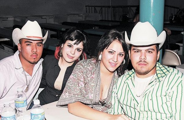 Llega Fidel Rueda a Las Cazuelitas  