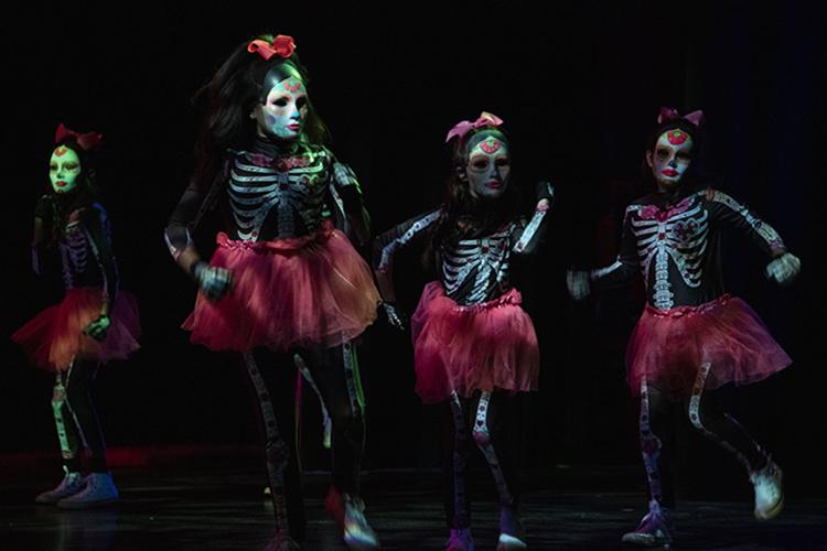 Viva Performing Arts Día de los Muertos