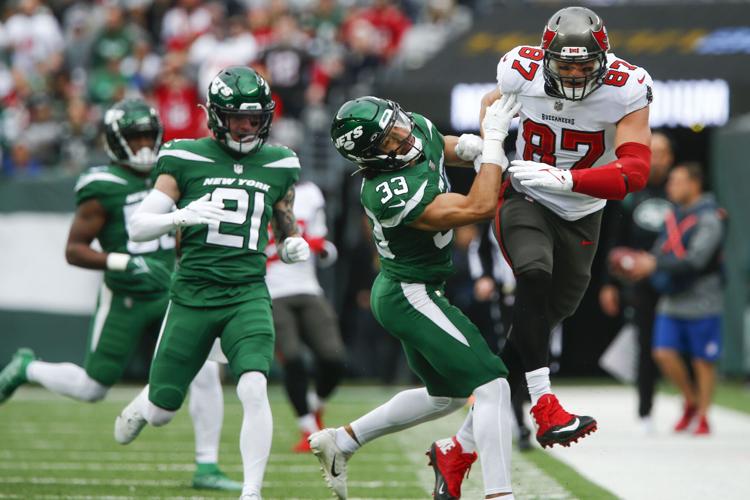 011422-tuc-spt-excatsinthenfl-p1