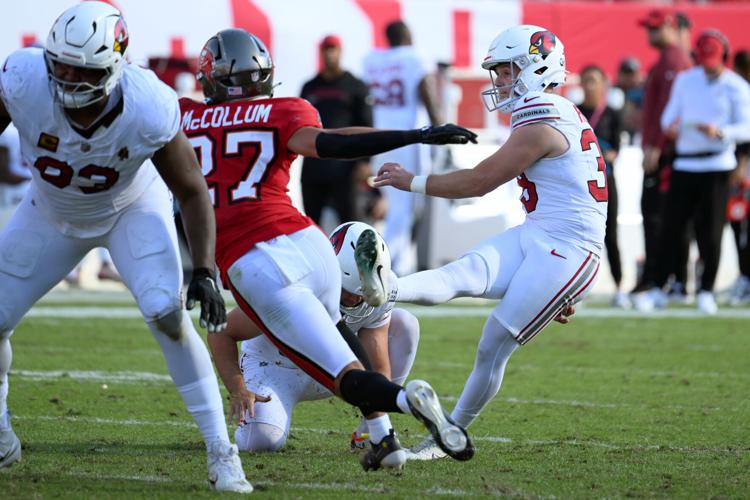 Cardinals Buccaneers Football