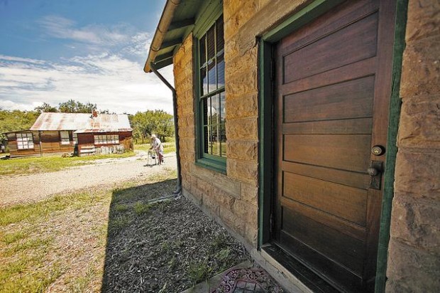 Ghost Towns: This is one classy town  