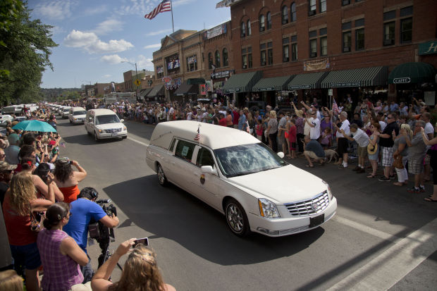 Prescott firefighters begin final journey