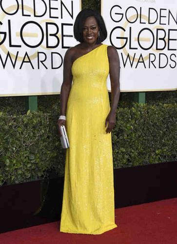 The 74th Annual Golden Globe Awards - Arrivals
