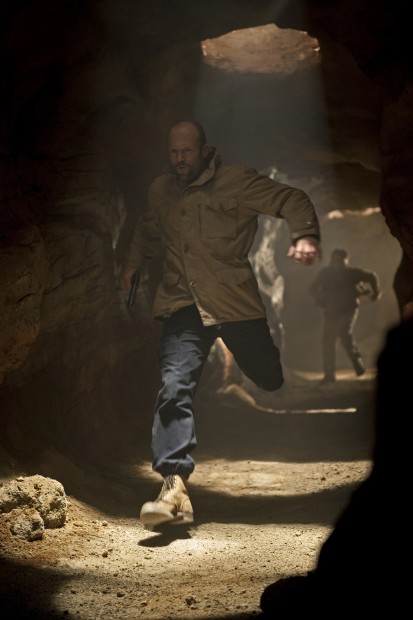 'Killer Elite's' blood, guts, gunpowder will appeal to old-school tough guys   