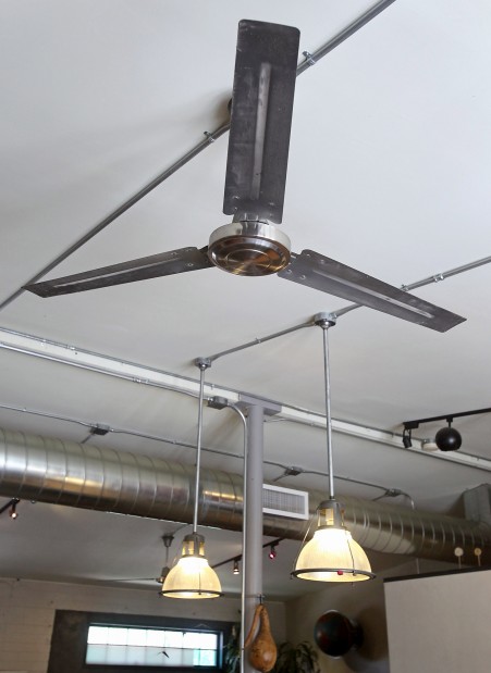 'Warehouse' living makes old look new   