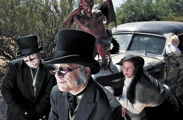 Ravenhearse clan is altogether ooky  