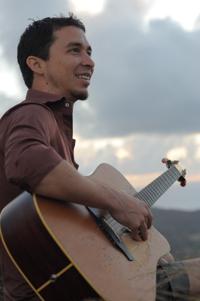 Makana bringing slack rock to Tucson