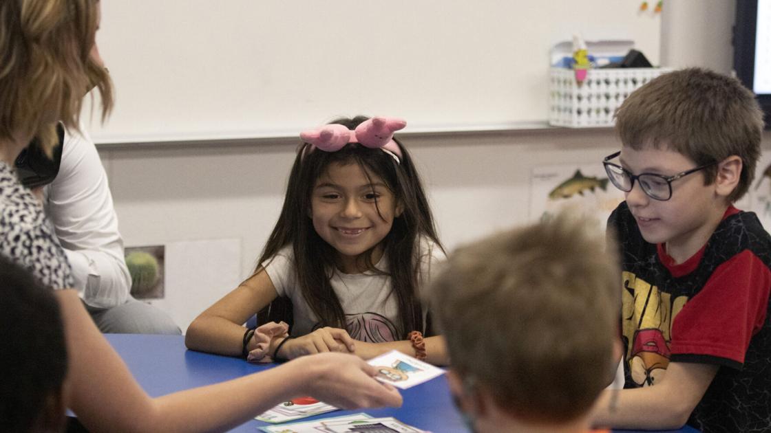 No clear path to help Arizona public schools fill teaching positions